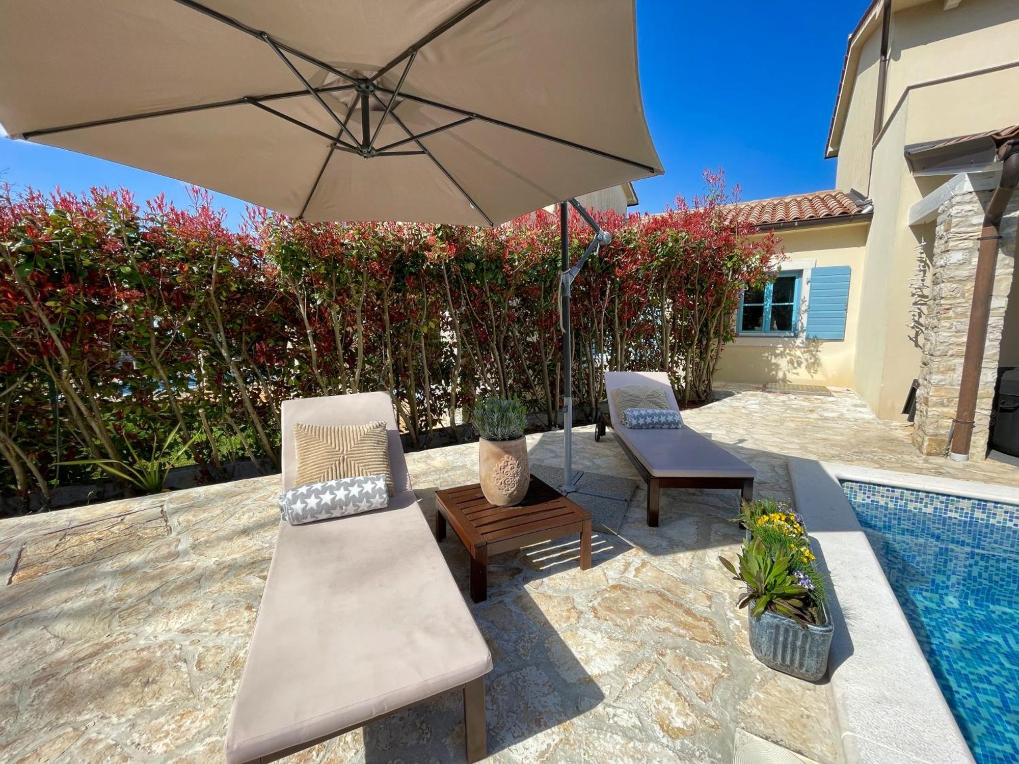 Villas Adagio Rojnići Exterior foto